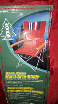 2 WOODS HARD ARM CAMPING CHAIRS BRAND NEW