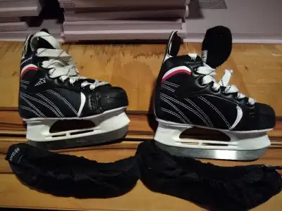 Patin pour enfant Y11/Ice skates for kids Y11, View more