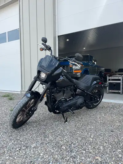 2020 Harley Davidson Lowrider S, 16650 kms Great condition, stage 1 Vance and Hines exhaust, saddlem...