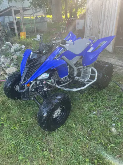I have a 2021 Yamaha Raptor 700r, extremely low hours. Im the second owner, 22” kenda bearclaws, Tus...