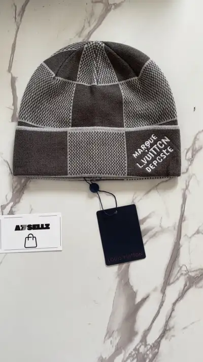 Lv Beanie Never been worn Comes with package