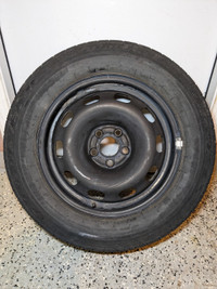 One 195/65R15 GoodYear on 5x112mm VW Rim