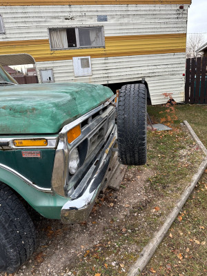 1977 Ford F 250 Camper special ranger xlt