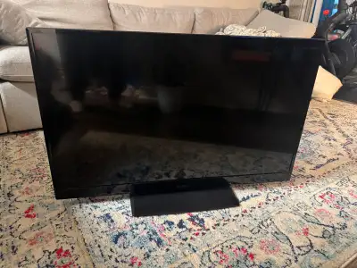 38.5 inch Insignia TV, View more
