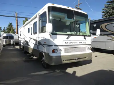 Affordable Alternative to High Rent! Own Your Home on Wheels! Looking for an affordable home, a trav...