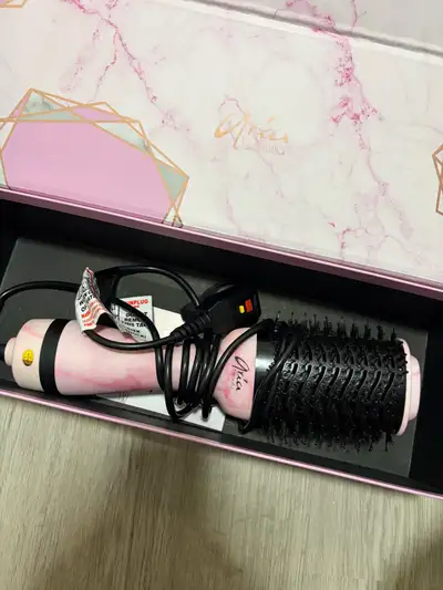 Aria Blowdry Brush, View more