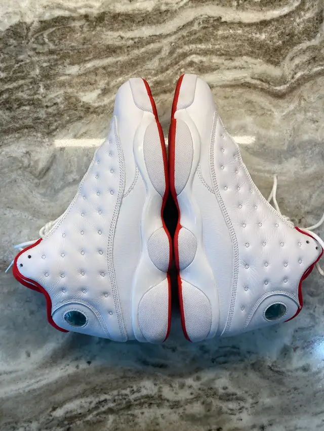 Air Jordan Retro 13 “Alternate History of Flight” *Worn Once in Men's Shoes in Markham / York Region - Image 3
