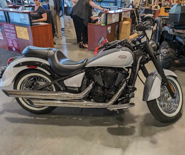 2021 Kawasaki Vulcan 900 Classic in Street, Cruisers & Choppers in Abbotsford - Image 3