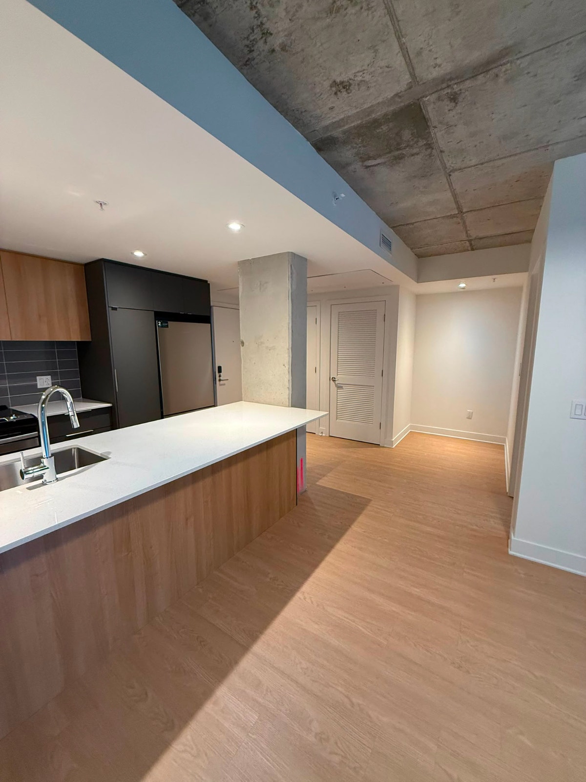 Apartment for rent - Little Burgundy/Griffintown — photo 2