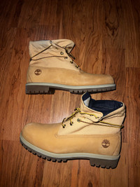 Timberland Size 12 - Roll Top Boot Wheat Nubuck