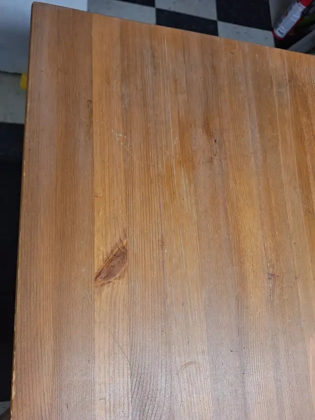 A Solid Wood Table in Other Tables in City of Toronto - Image 3