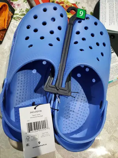 Crocs or garden clogs size 9, View more