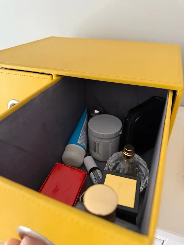 small drawer62863283798147121