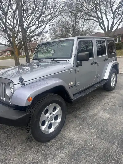 2014 SAHARA, auto, fully loaded, hard top, , 2 sets of tires, clean , rustproof, 2 owners, price to...
