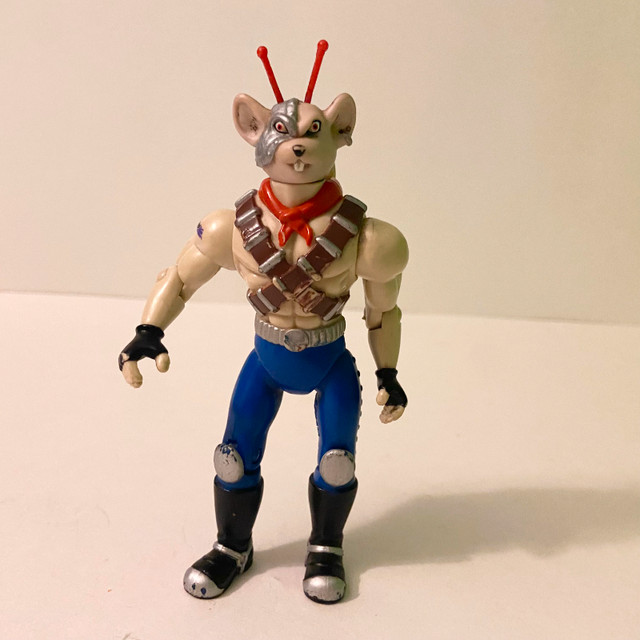 Vintage 90s Biker Mice From Mars Vinnie Galoob 5” Tall Figure in Toys & Games in City of Toronto
