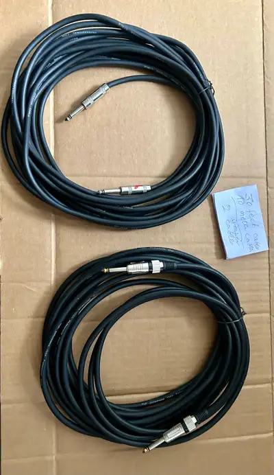 I’m selling 2 speakers cables / guitar cords. Cable length is 30 feet/10 meters each. Selling one ca...