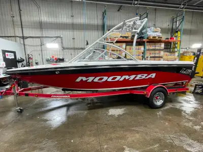 Moomba LSV moteur 5.7 indmar neuf reconstruction cette hiver!(garantie 1 ans) Système de son JL audi...