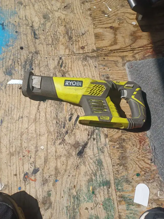 Ryobi Reciprocating Saw 18 volt.