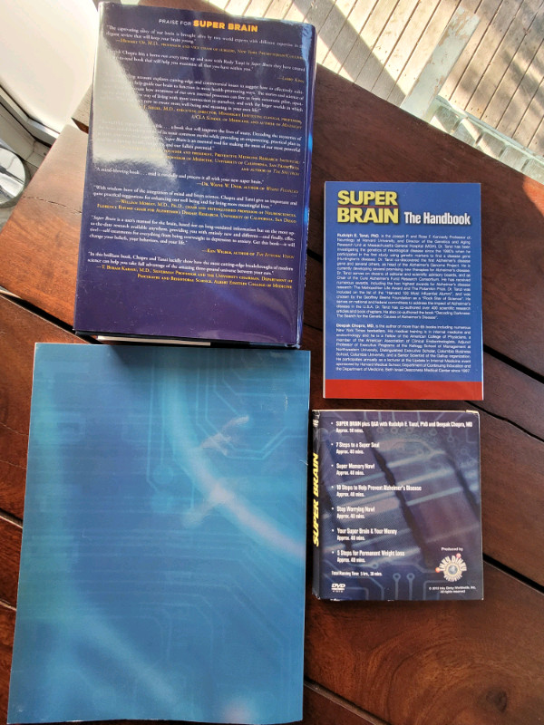 Box set Super Brain Deepak Chopra Hardcover, workbooks, 7 DVD in Non-fiction in City of Halifax - Image 2