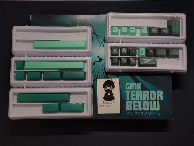 GMK Terror Below bundle - Base kit, Novelties, Spacebars in Mice, Keyboards & Webcams in Mississauga / Peel Region