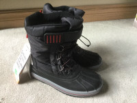 BRAND NEW - COUGAR WINTER BOOTS -30c COLD RATING -  6M