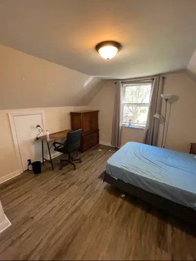 Affordable Room for Rent in a Spacious 4-Bed, 2-Bath Home – All Utilities Included! Looking for a co...