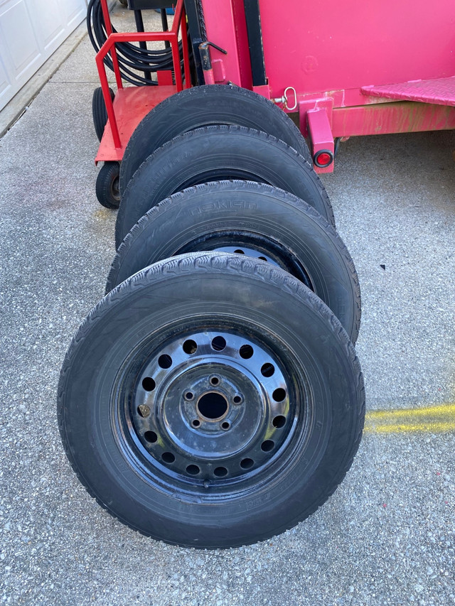 235/60R16 Winter Tires on Rims in Tires & Rims in Sarnia