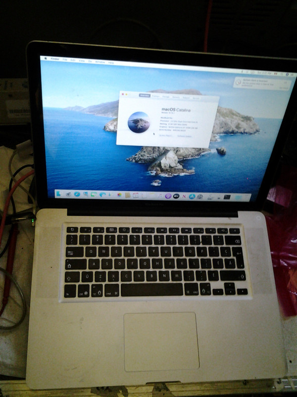 apple macbook pro i5 catalina 8g 500g beaucoup Mac Pro iMac Mac dans Portables  à Ville de Montréal
