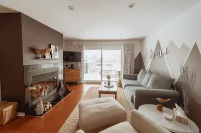 2 Magog Condos - jusqu’à/up to 10 personnes, View more
