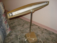 Fluorescent Desk Lamp