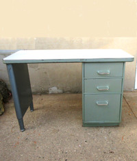 Vintage Modern Design “Steelcase” Desk Industrial Mid Century