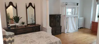 Chambre meublée – Furnished room (Métro Guy Concordia)