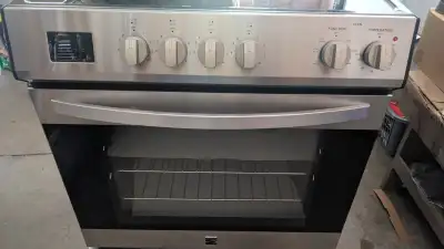 PENDING -Kenmore Induction Stove, View more