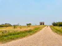 Full Serviced Acreage North of Bengough