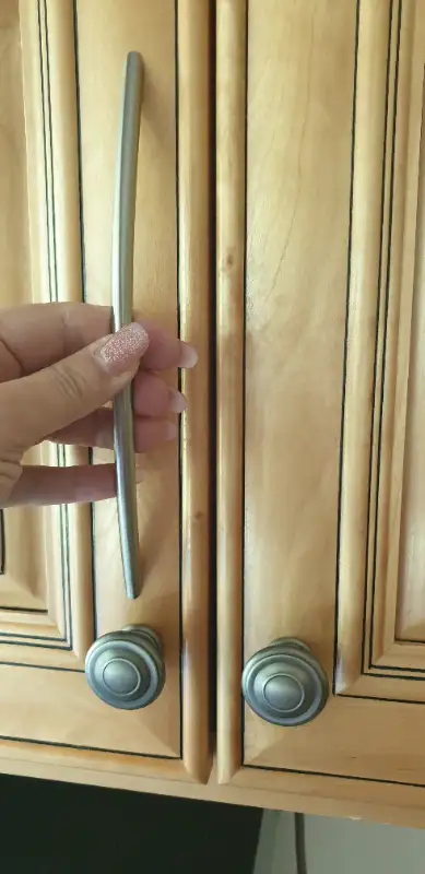 REDUCED - NEW Long Cabinet Pulls / Handles628637389025291210