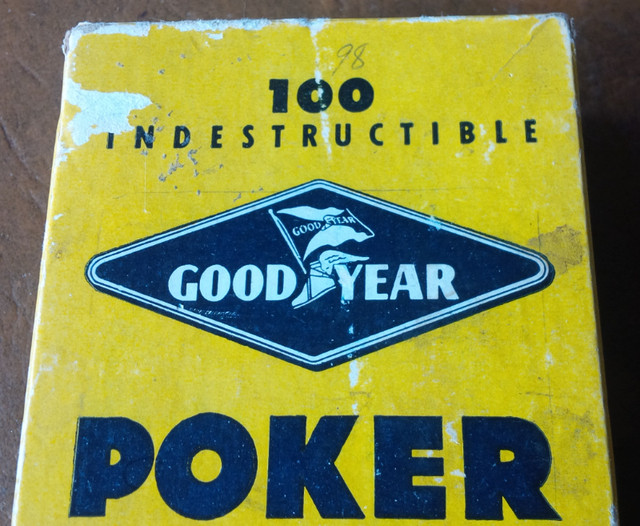 100 Indestructible Good Year Poker Chips, Kitchener Buttons Ltd. in Arts & Collectibles in Stratford - Image 2