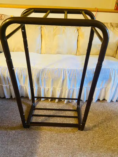 Heavy duty,unbreakable metal great accent piece rack for blanket, View more