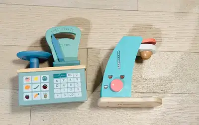Selling two wooden toys (scale and coffee maker) in very good condition.