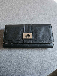Roots wallet