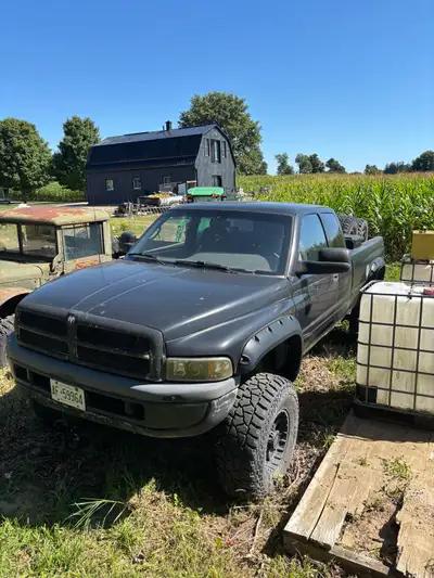12k obo sold as is with set of winter tires and rims Only 30,000km on rebuilt transmission with trip...