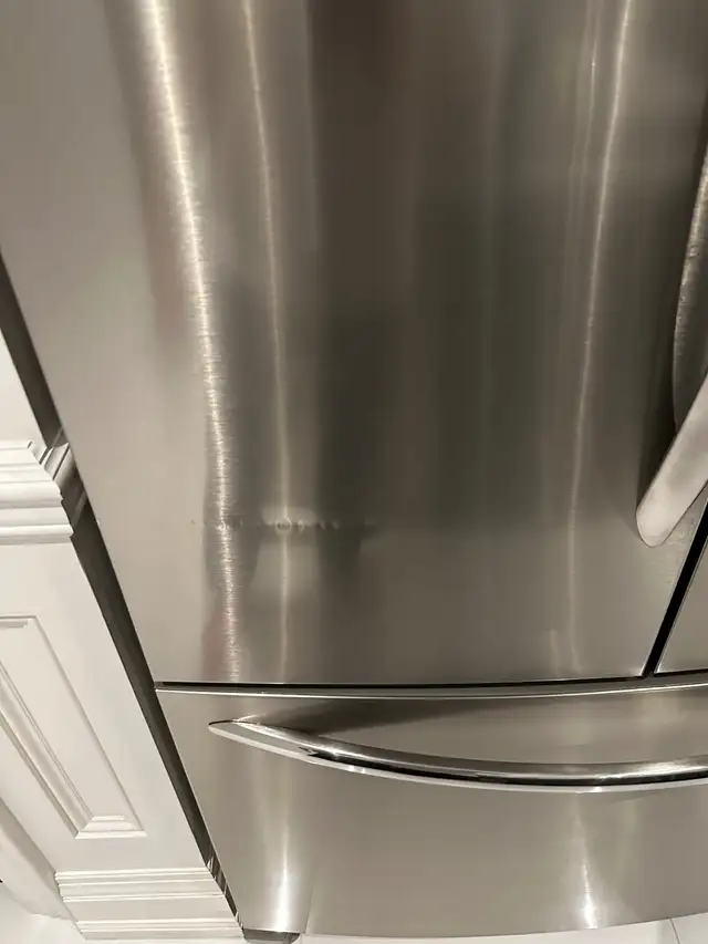 Frigidaire Gallery Fridge for Sale in Refrigerators in Mississauga / Peel Region - Image 3