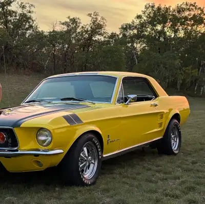 This turn-key restoration is built for beauty and performance. Ready for cruise night. Here's the de...