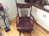 Antiquité: chaise berçante