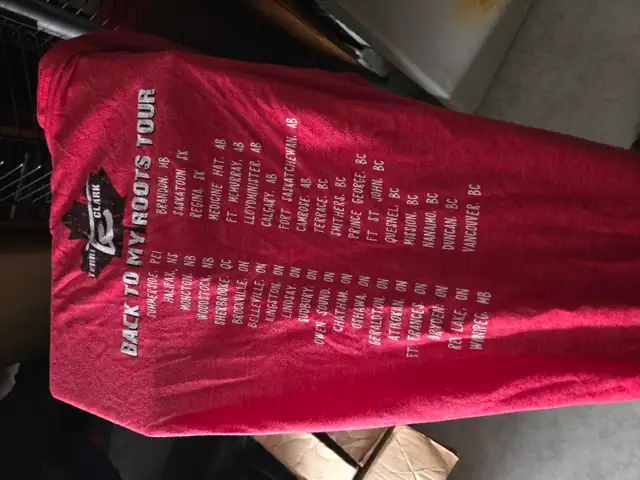 Terri Clark tour T-Shirt in Men's in Belleville - Image 5