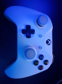 Xbox 1 controller come with grip
