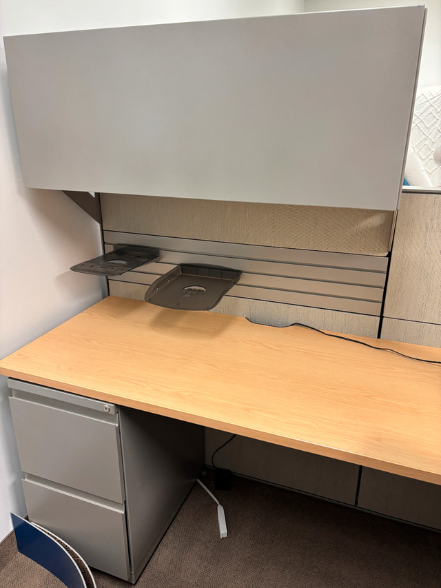 Cubicle Office Desk Units in Desks in Mississauga / Peel Region - Image 4