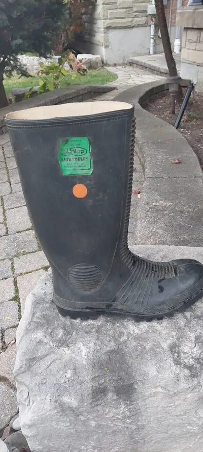 DUNLOP Heavy Duty Safety Plus Steel Toe Boots - Size 9, View more