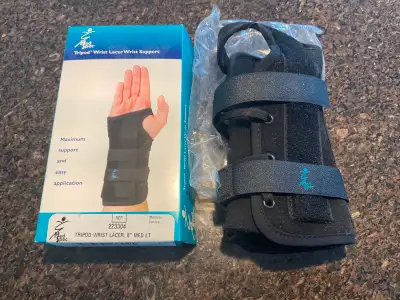 Wrist Brace med left, View more