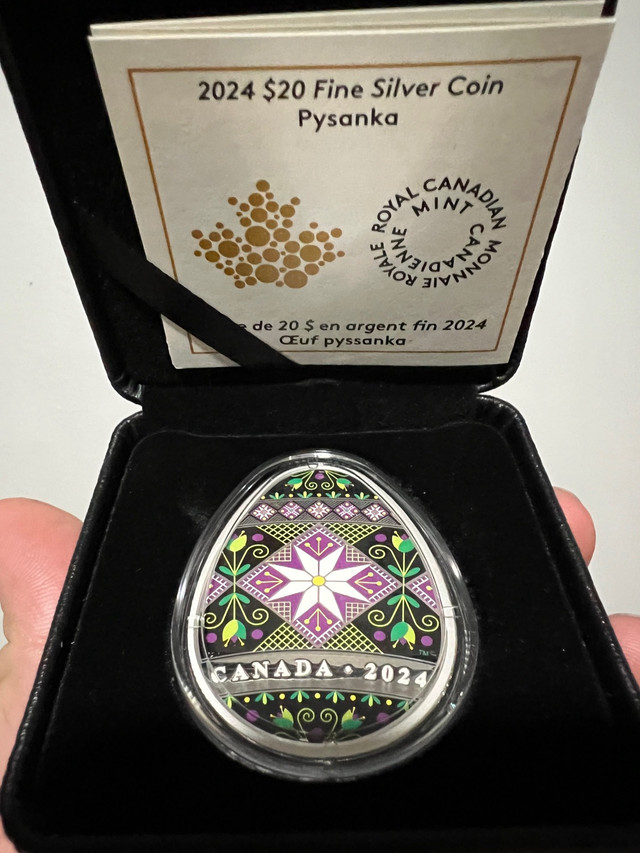 2024 Pysanka Coin Pure silver 1oz 99.99% silver Traditional Coin in Arts & Collectibles in Mississauga / Peel Region - Image 3