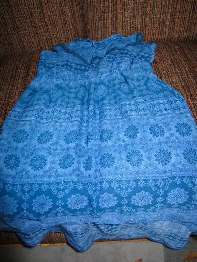 Girls Blue Sleeveless Chiffon Party Dress Size 10-12, View more